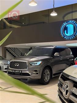Infiniti QX80